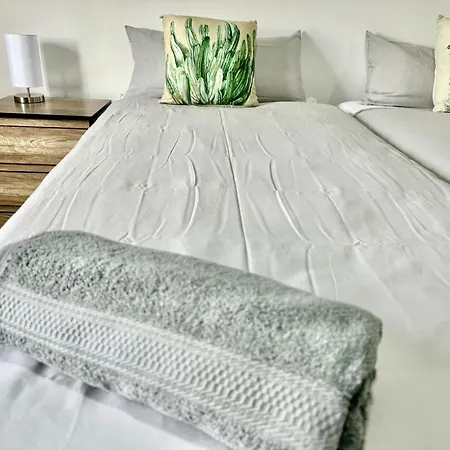 Apartamento Studio-apartments Am Hildesheimer Hauptbahnhof Mit Kueche, Bad, Elektrischen Tuercodes, Wlan, Tv, Parken Hildesheim