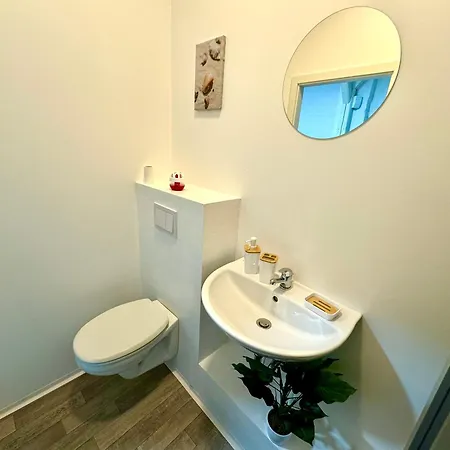 Studio-apartments Am Hildesheimer Hauptbahnhof Mit Kueche, Bad, Elektrischen Tuercodes, Wlan, Tv, Parken *