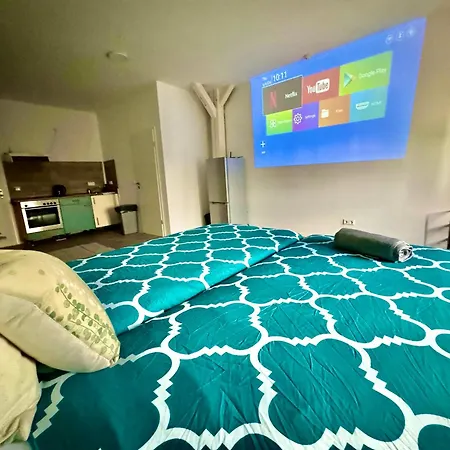 Appartement Studio-apartments Am Hildesheimer Hauptbahnhof Mit Kueche, Bad, Elektrischen Tuercodes, Wlan, Tv, Parken Hildesheim