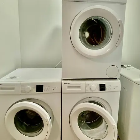 Studio-apartments Am Hildesheimer Hauptbahnhof Mit Kueche, Bad, Elektrischen Tuercodes, Wlan, Tv, Parken