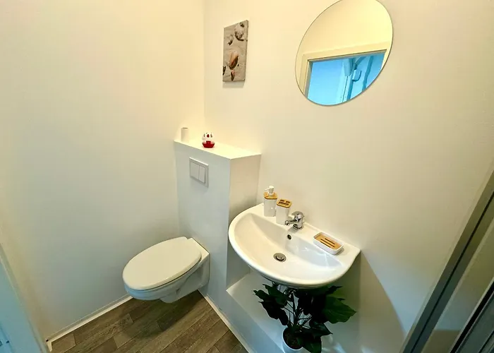 Studio-apartments Am Hildesheimer Hauptbahnhof Mit Kueche, Bad, Elektrischen Tuercodes, Wlan, Tv, Parken *