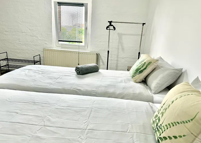 Studio-apartments Am Hildesheimer Hauptbahnhof Mit Kueche, Bad, Elektrischen Tuercodes, Wlan, Tv, Parken Apartamento