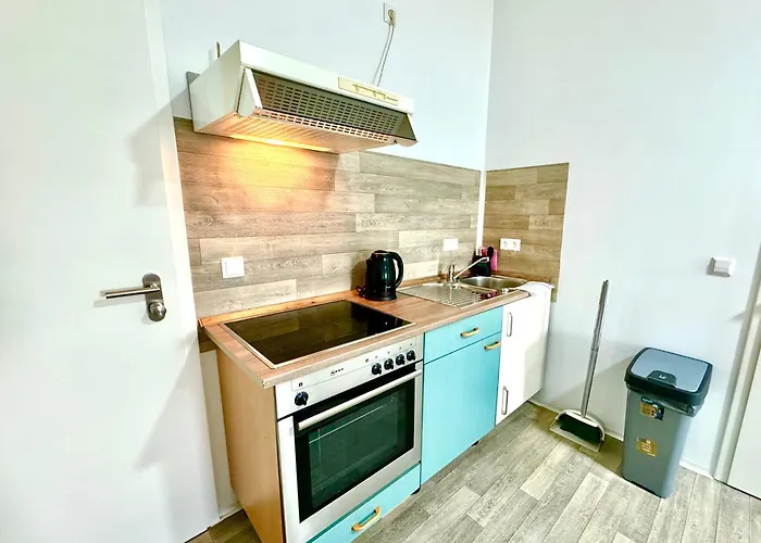 Apartamento Studio-apartments Am Hildesheimer Hauptbahnhof Mit Kueche, Bad, Elektrischen Tuercodes, Wlan, Tv, Parken Hildesheim